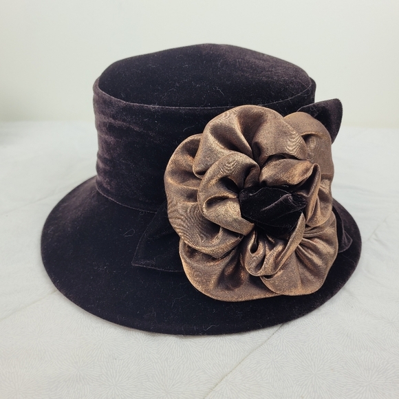Giovannio Dark Brown Velvet Hat Brim Large Satin Flower Fancy Bucket Coquette OS - Picture 4 of 10
